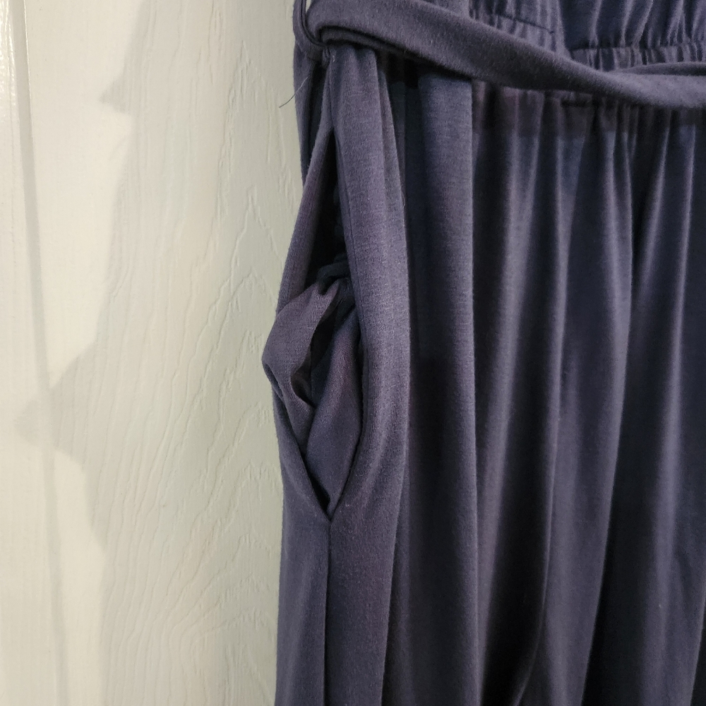 Chic Navy Jumpsuit - Picture 8 of 15